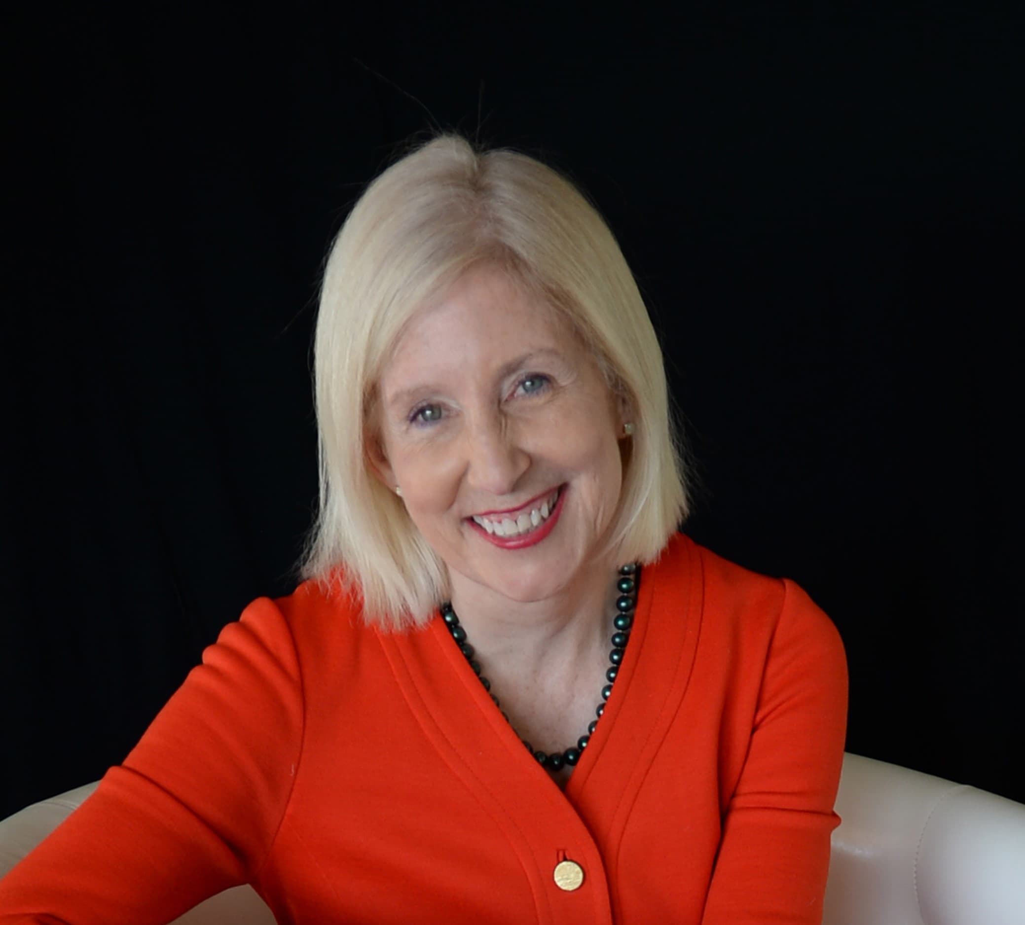 Donna Hamlin Headshot