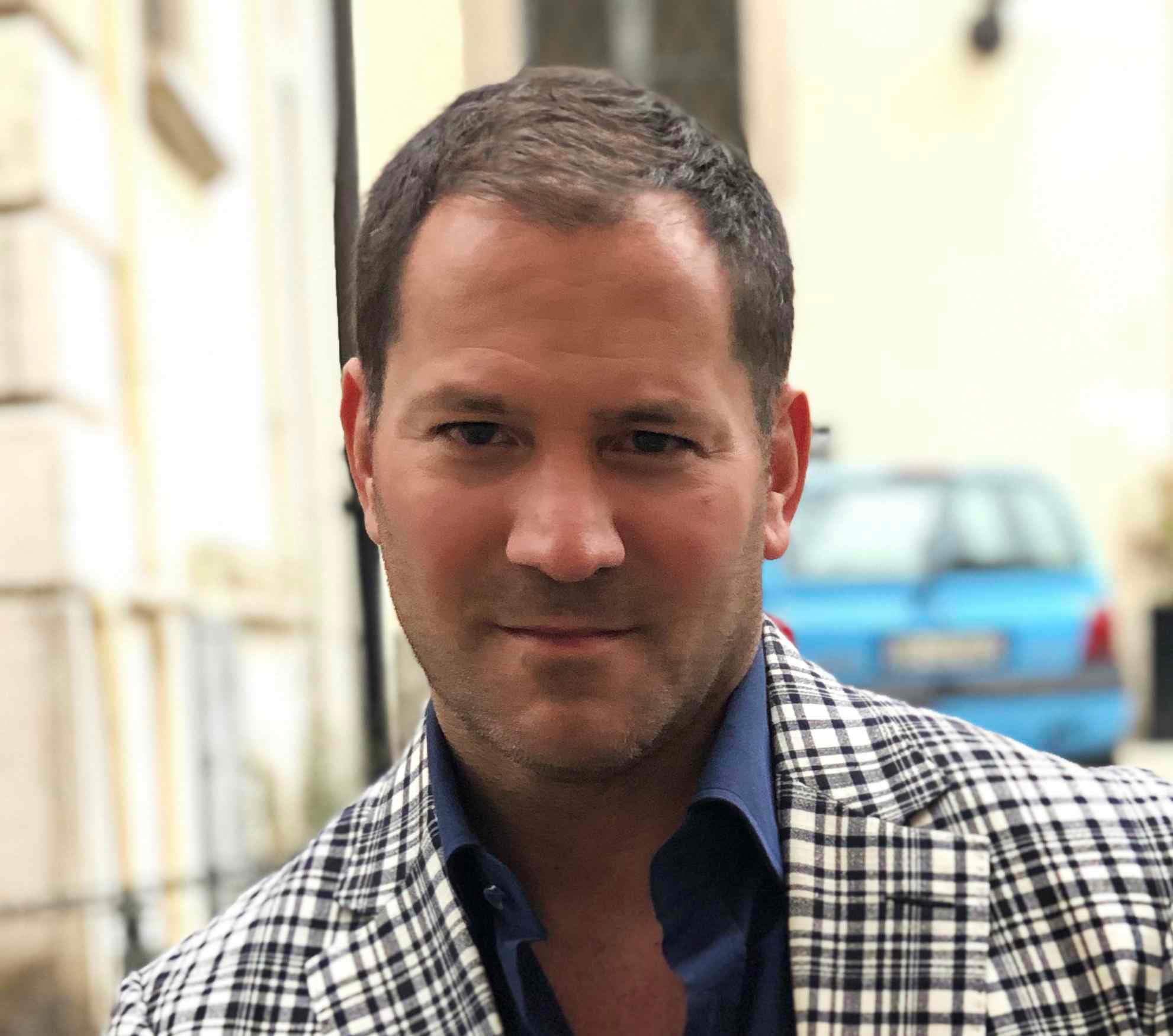 michael andrews headshot