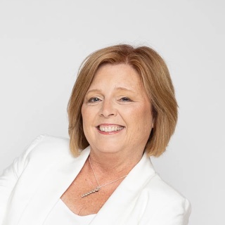 Dr. Suzie Carmack
